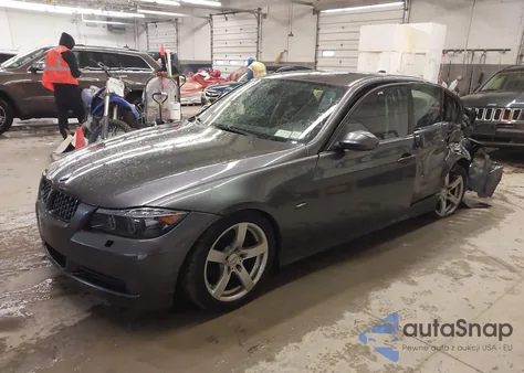 2007 BMW 328Xi z USA, uszkodzony, nr VIN WBAVC93527K030458